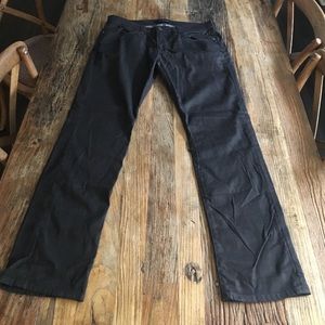 Joe's Jeans - The Brixton Fit - Straight & Narrow