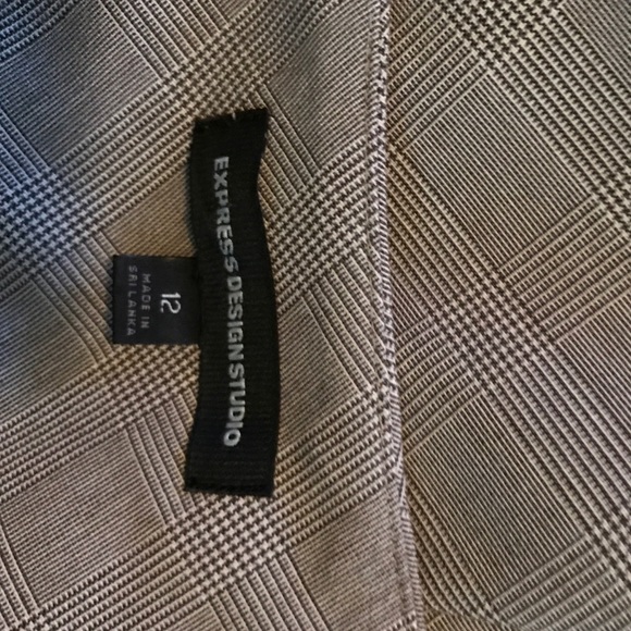 Women's skirt - Picture 3 of 3