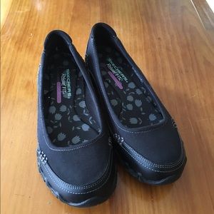 Skechers  memory foam black shoes