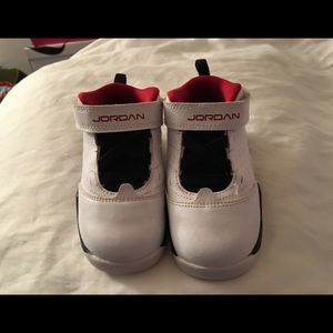 White Red and Black Jordan's 6c