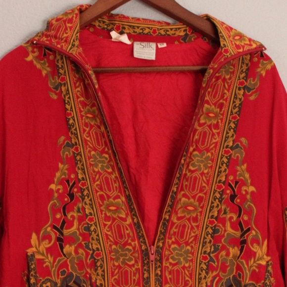 Red silk vintage bomber jacket - Picture 2 of 4