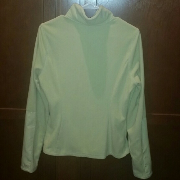 Express Fleece - Picture 2 of 4