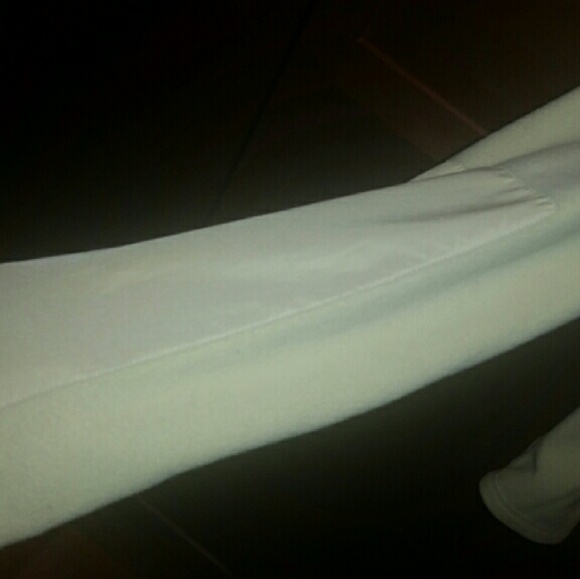 Express Fleece - Picture 4 of 4