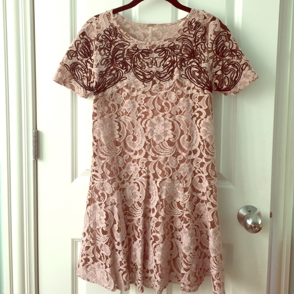 Beige lace dress