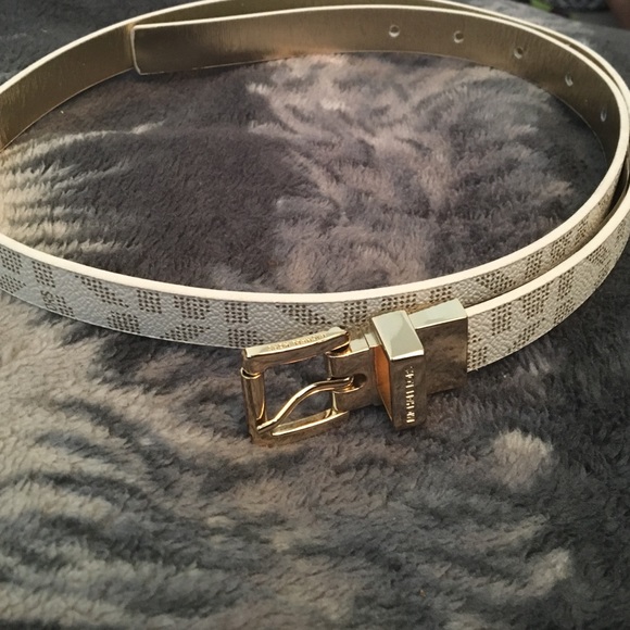 New with tags  Michael Kors belt