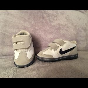 White Gray and Blue Nikes 5c