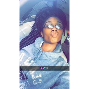 Meet your Posher, Gillian