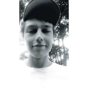 Meet your Posher, Dakota