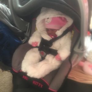 Meet your Posher, Nadine