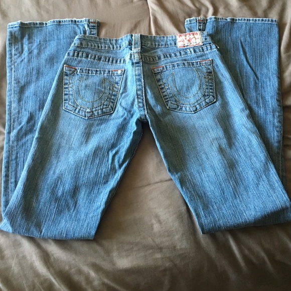 Wknd Flash Sale: True Religion bobby jeans size 28