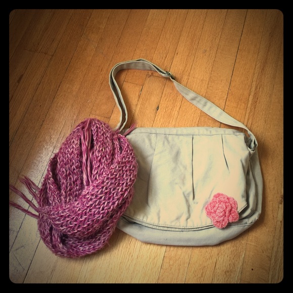 Gray H&M cross body tote