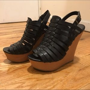 Black Strapped Wedges