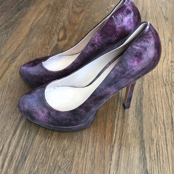 Shoes - Picture 2 of 2