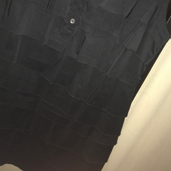 BCBG ruffles dress - Picture 4 of 4