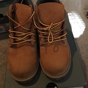 Never worn toddler timberland boots