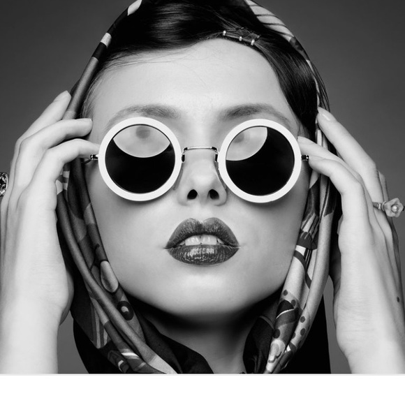 Meet your Posher, Omi