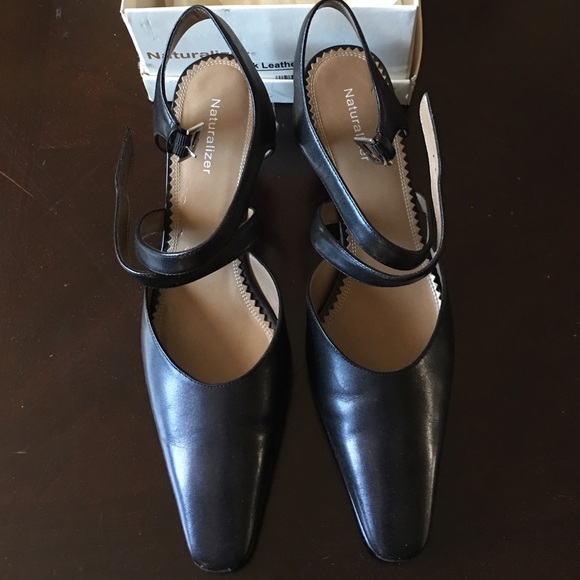 Black pumps, slightly worn one time