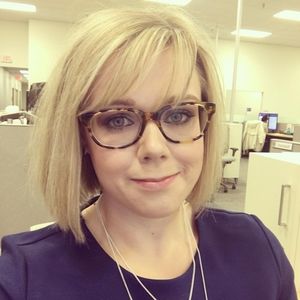 Meet your Posher, Elizabeth