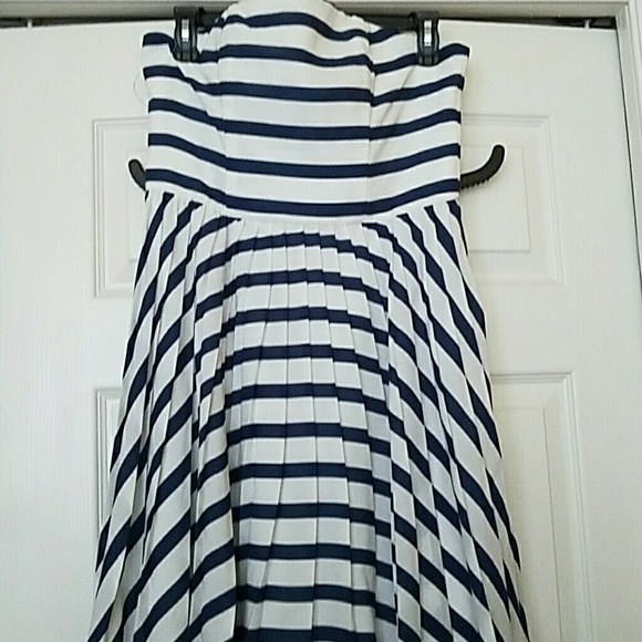 Blue and white dress (new w/o tags)