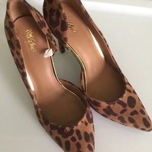 Mossimo leopard print fabric heels