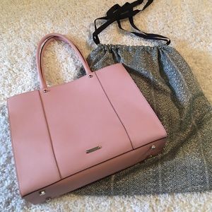 Light pink handbag. Open to offers!!!