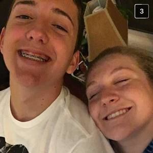 Meet your Posher, Tom