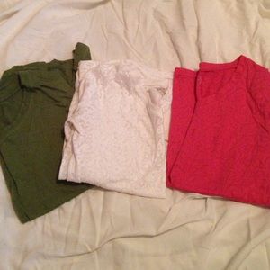 3 long sleeve shirts