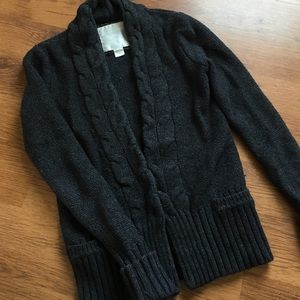 American Eagle thick cardigan sweater