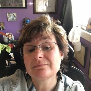 Meet your Posher, Carol
