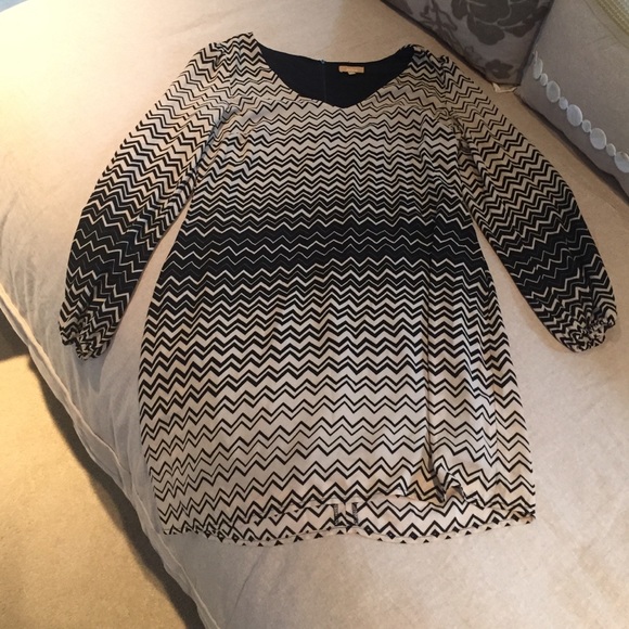 Chevron print dress - Picture 1 of 3