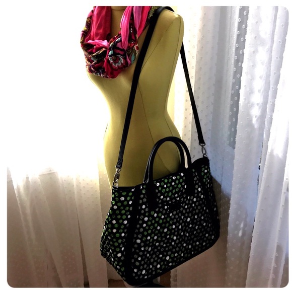 🚫SOLD🚫 Lucky Dot Trapeze Tote - Picture 4 of 4