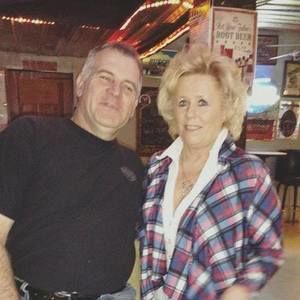 Meet your Posher, Connie