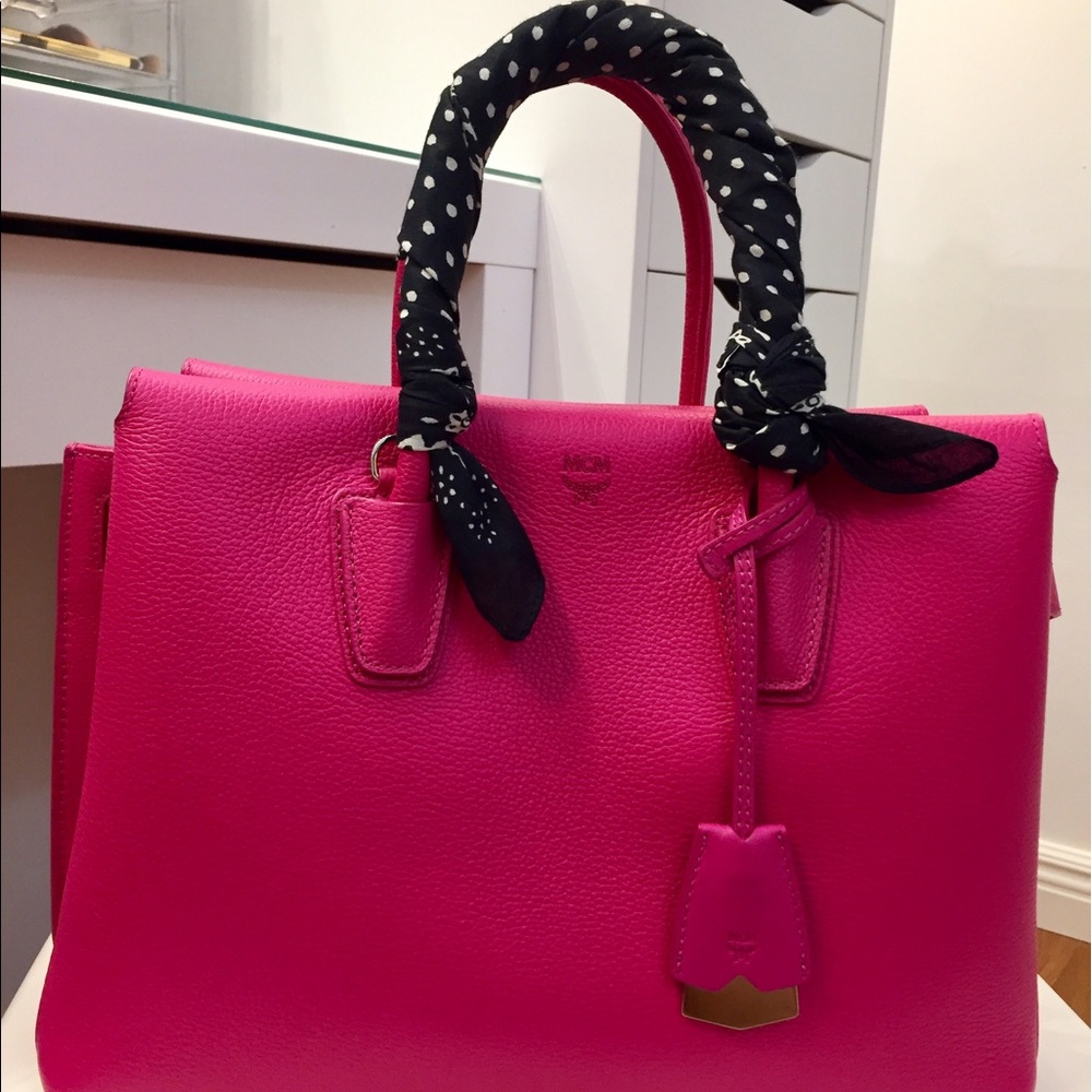 MCM milla tote bag in pink