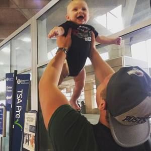 Meet your Posher, Devin