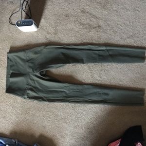 Lululemon mesh leggings Size:8