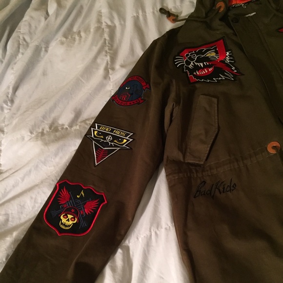 Jacket - Picture 2 of 4