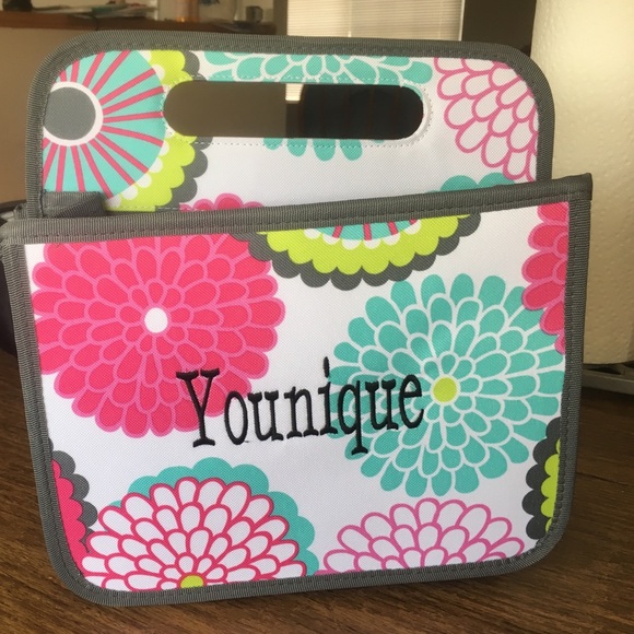Thirty one small organizer