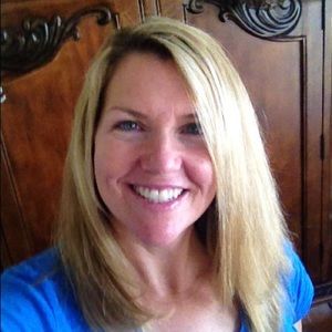 Meet your Posher, Kelli