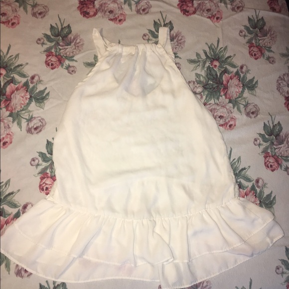 Creamish colored blouse - Picture 2 of 3