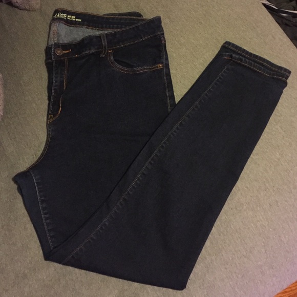 Old Navy Rockstar Skinny Jeans