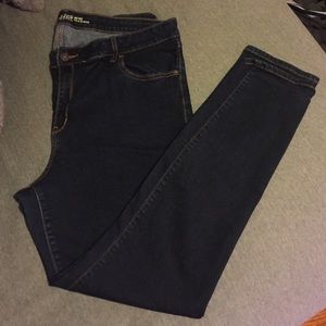 Old Navy Rockstar Skinny Jeans