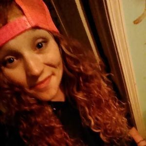 Meet your Posher, Elly