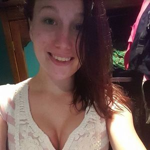 Meet your Posher, Desirae