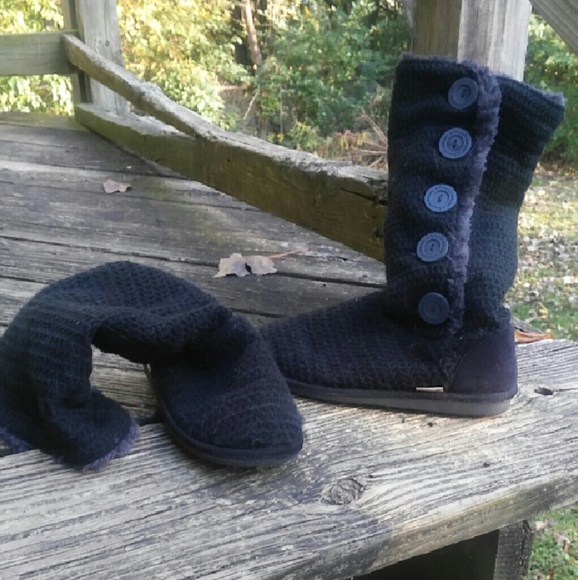 UGG LIKE BLACK SWEATER BOOT