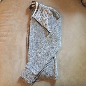 Anthropologie sweater with pockets