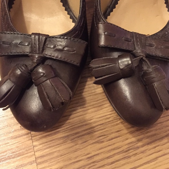 Nicole Miller Brown Leather Pumps - Picture 2 of 4