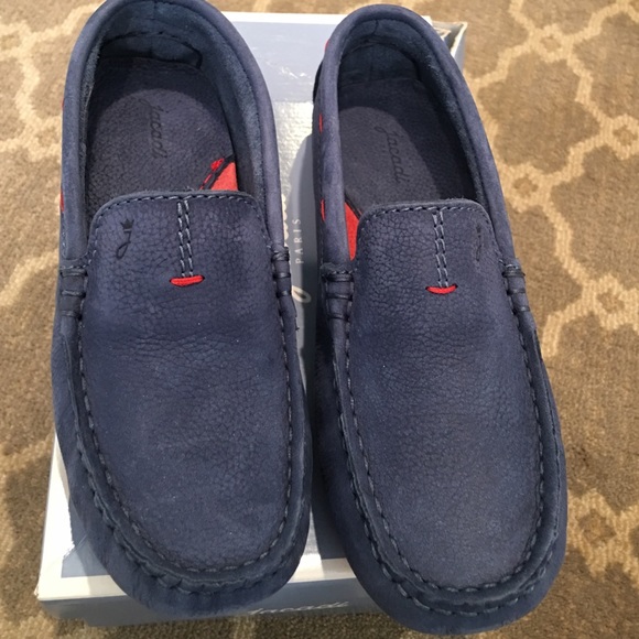 Jacadi boys shoes Find Jacadi for boys at up to 90% of retail price! Discover over 25, brands of hugely discounted clothes, handbags, shoes and accessories at thredUP.