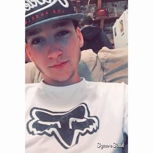 Meet your Posher, Max