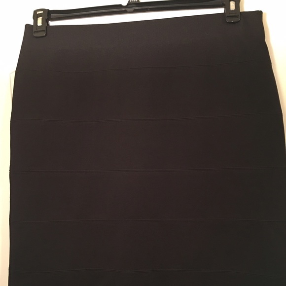 Stretch XL Alfani black skirt for sale....