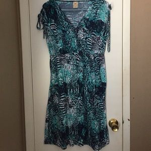 Turquoise patterned dress